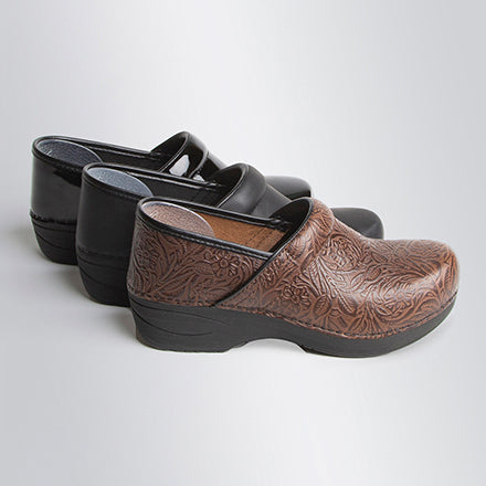 Dansko brown tooled leather 2025 clogs